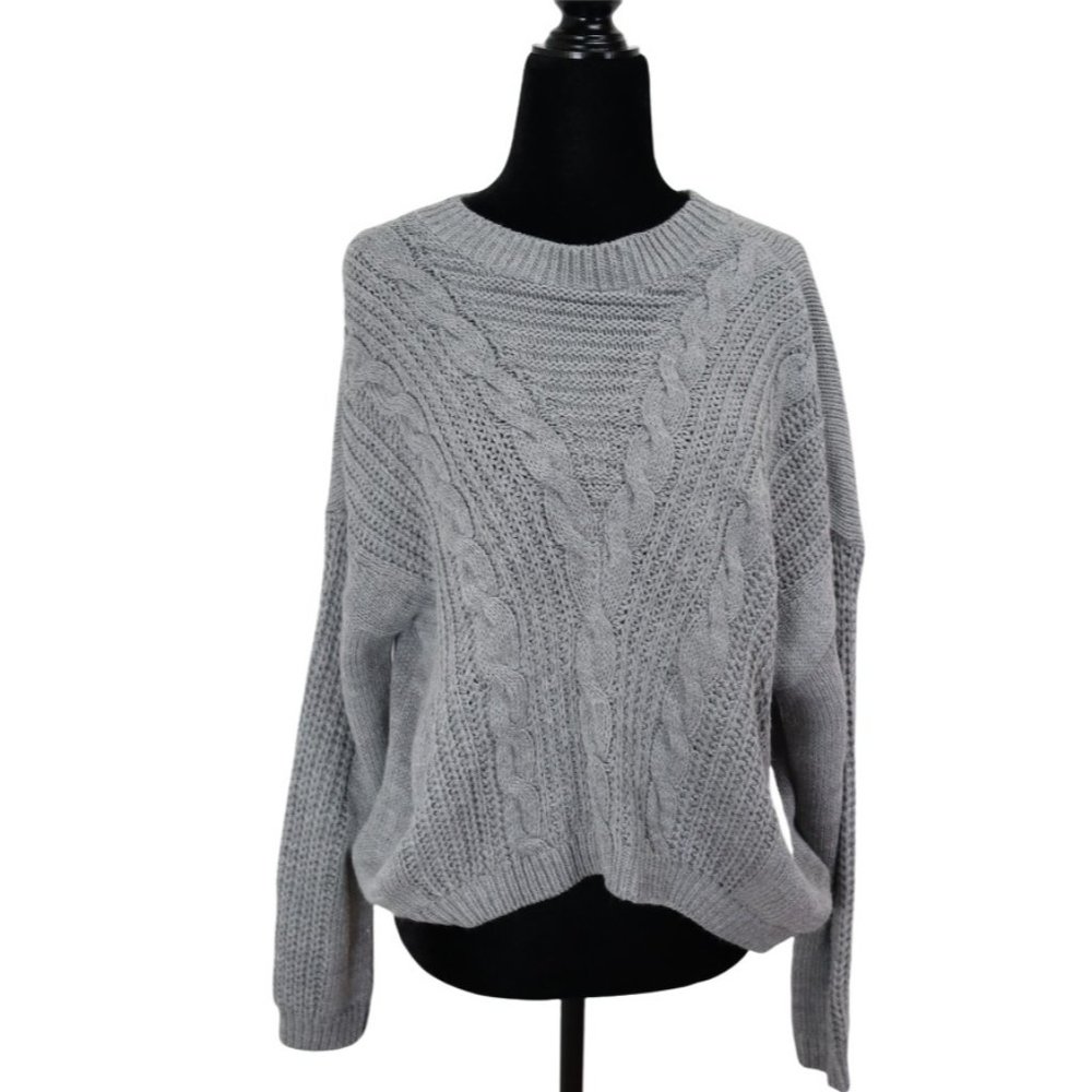 NWT Abound Women's Size S Cable Knit Cropped Pullover Sweater Crew Neck Gray